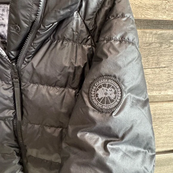 Canada Goose Mackay Reversible Jacket - Picture 2 of 9